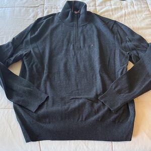 Tommy Hilfiger Men's Sweater